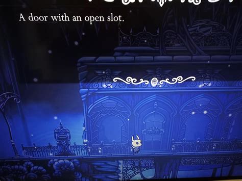 hollow knight door with an open slot|Iba pa.